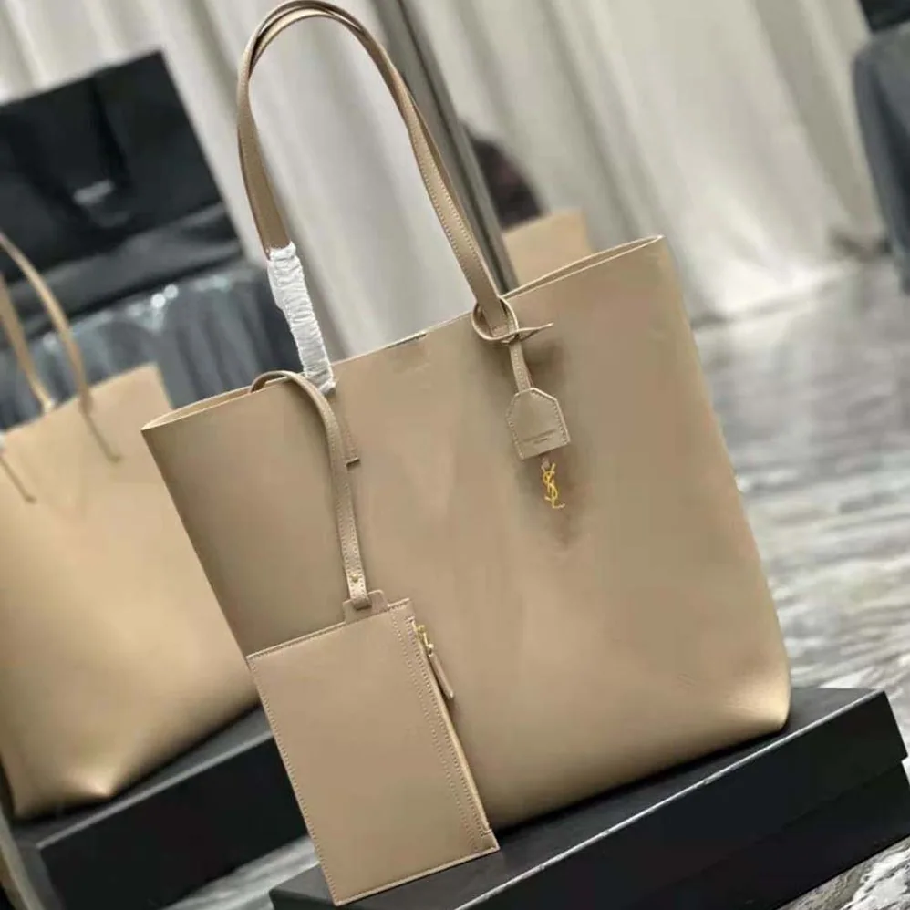 Saint Laurent YSL Shopping Saint Laurent N/S in Supple Leather for Women in Sandy