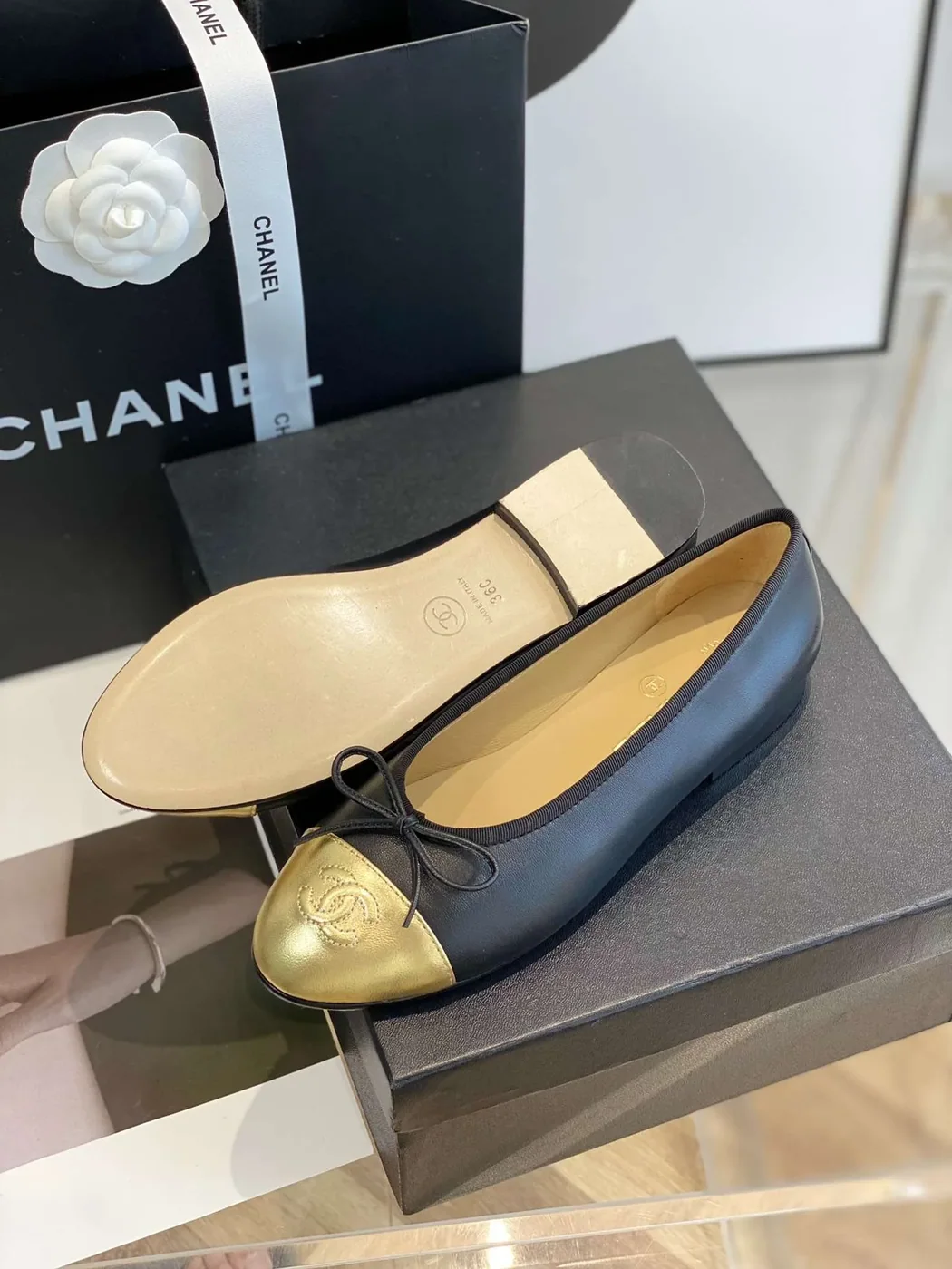 Chanel Ballet Flats Black in Gold Chanel Ballet Flats Black in Gold