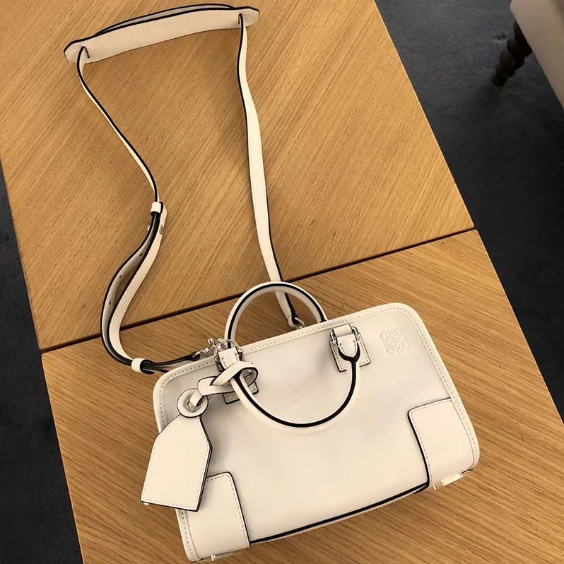 Loewe Amazona 28 Bag Ivory in Calf Leather for Women in White