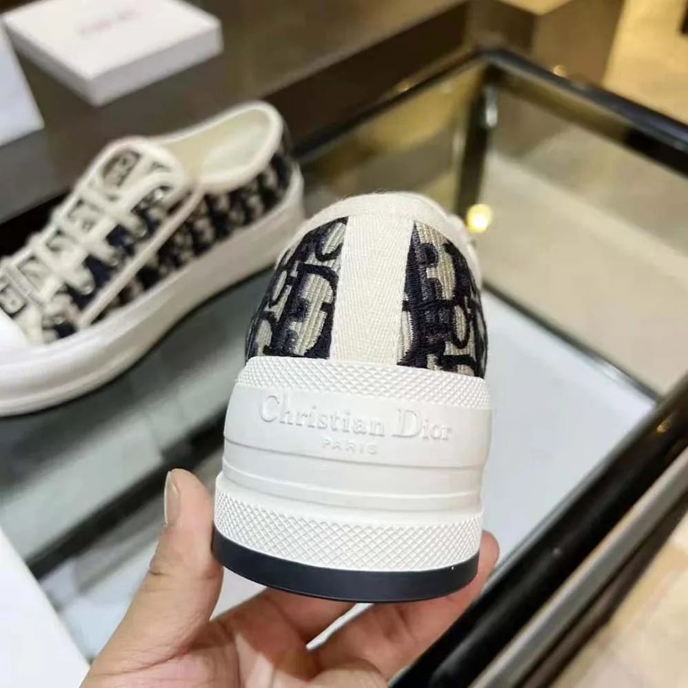 Dior Walk'N'Dior Platform Sneaker Deep Blue Dior Oblique Embroidered Cotton for Women