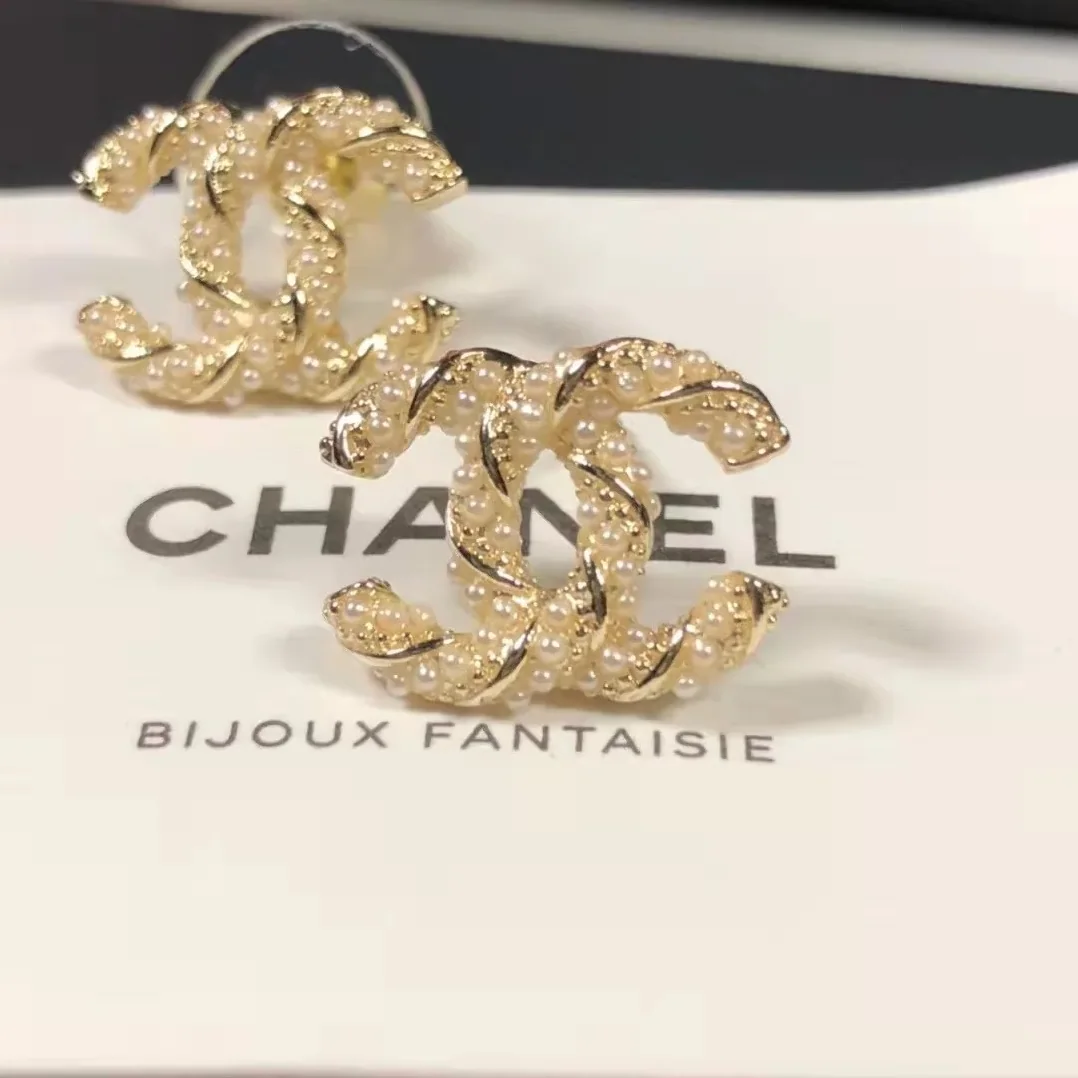Chanel Earring Gold Hardware Chanel Earring Gold Hardware