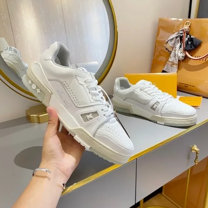 Louis Vuitton Trainer Sneaker Rubber Grain White Virgil Abloh LV 1A8WAX Louis Vuitton Trainer Sneaker Rubber Grain White Virgil Abloh LV 1A8WAX