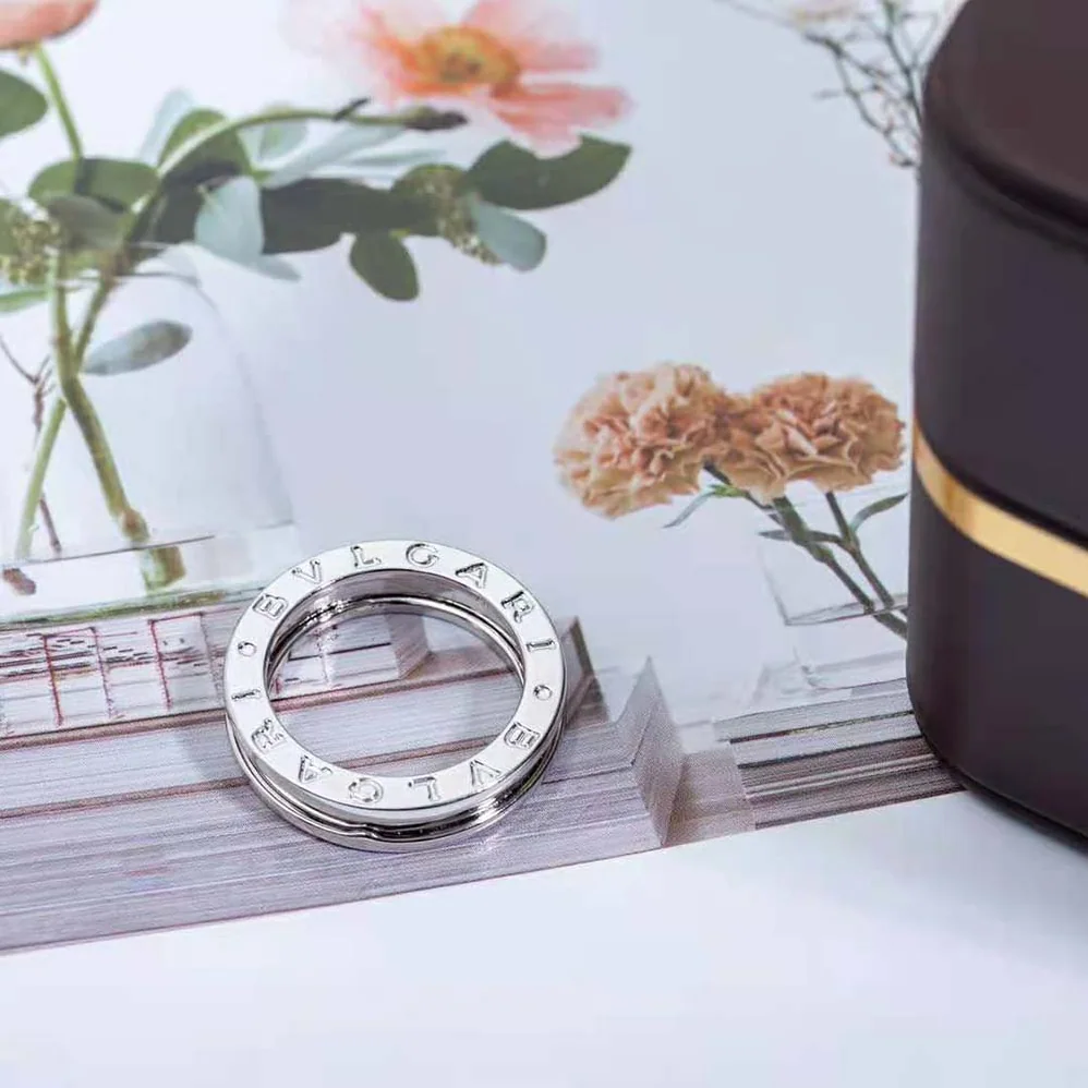 Bvlgari B.Zero1 One-Band Ring in 18 KT White Gold for Women