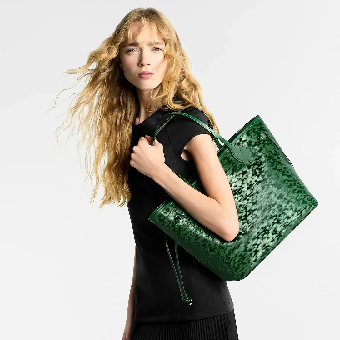 Louis Vuitton Neverfull MM Tote Bag in Borneo Green Gold Hardware