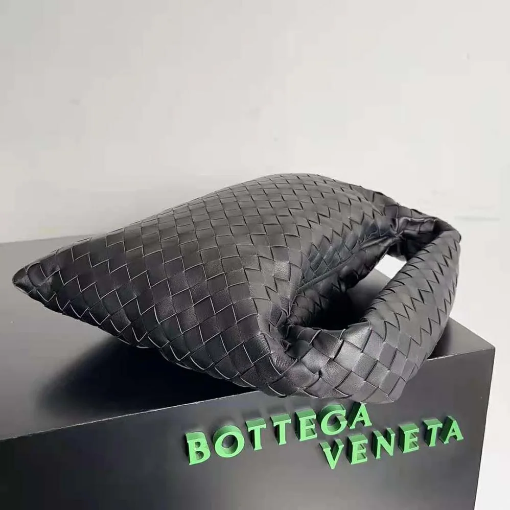 Bottega Veneta Small Hop with Intrecciato Craftsmanship in Calfskin Leather for Women in Black