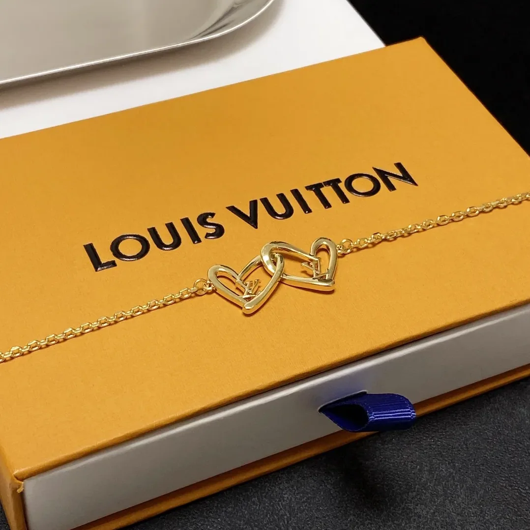 Louis Vuitton LV Letter Necklace Gold