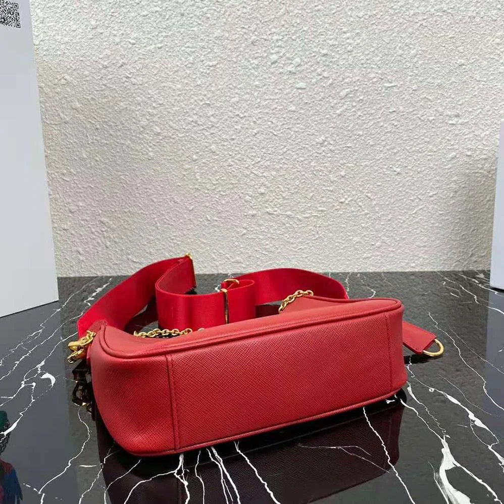 Prada Prada Re-Edition 2005 Saffiano Leather Bag for Women in Red