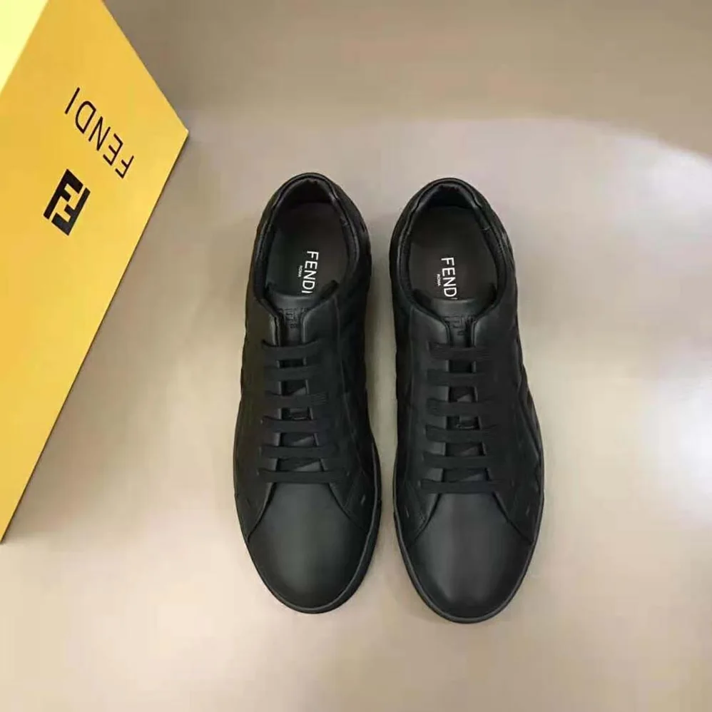 Fendi Black Nappa Leather Low-Tops with 3D Macro FF Motif for Men Fendi Black Nappa Leather Low-Tops with 3D Macro FF Motif for Men