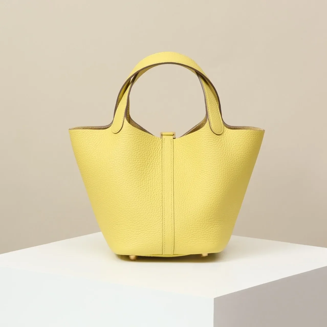 Hermes Picotin Lock 18 Bag Limoncello / Hermes Picotin Lock 18 Bag Limoncello /
