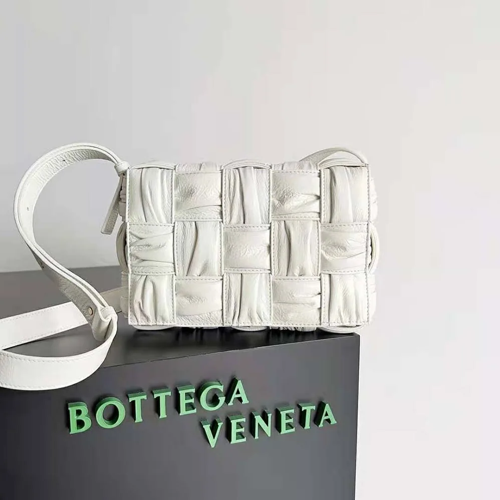 Bottega Veneta Cassette Foulard Intreccio Leather Cross for Women in Body Bag