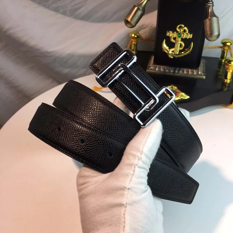 Hermes Rythme Belt Buckle & Reversible Leather Strap 32 mm for Men in Black Hermes Rythme Belt Buckle & Reversible Leather Strap 32 mm for Men in Black