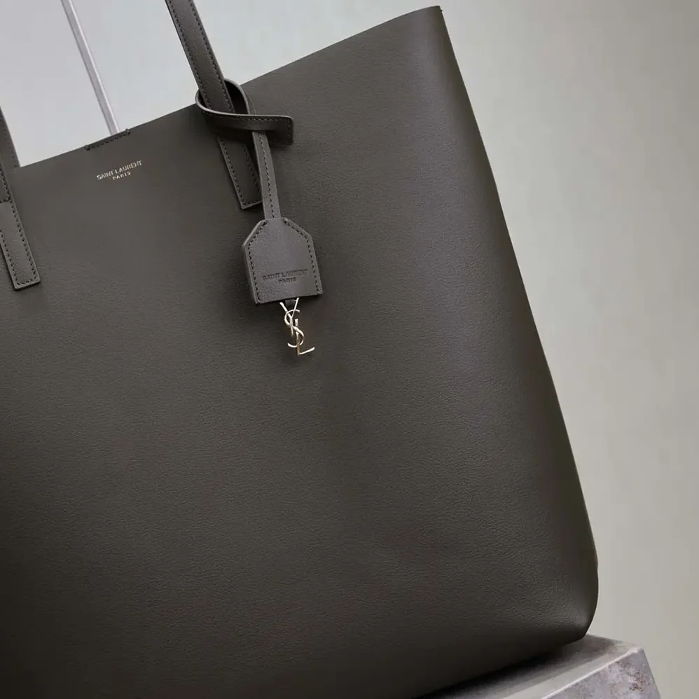 Saint Laurent YSL Shopping Saint Laurent in Leather for Women in Gray