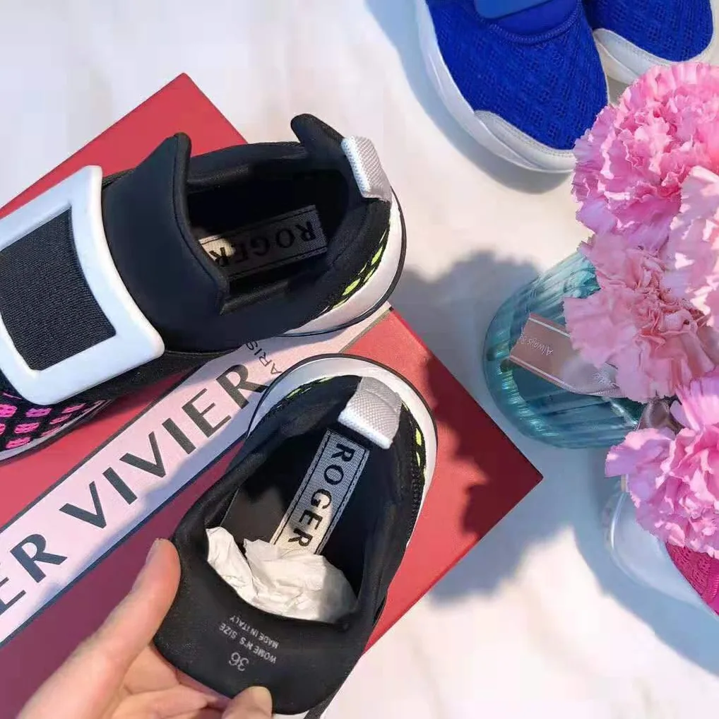 Roger Vivier Viv' Run Sneakers for Women in Pink