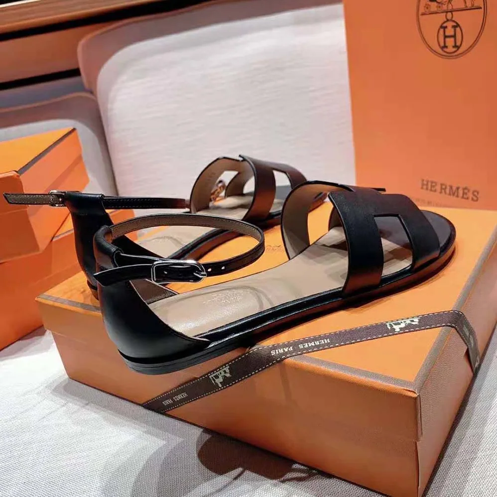 Hermes Santorini Sandal in Calfskin Leather for Women in Black