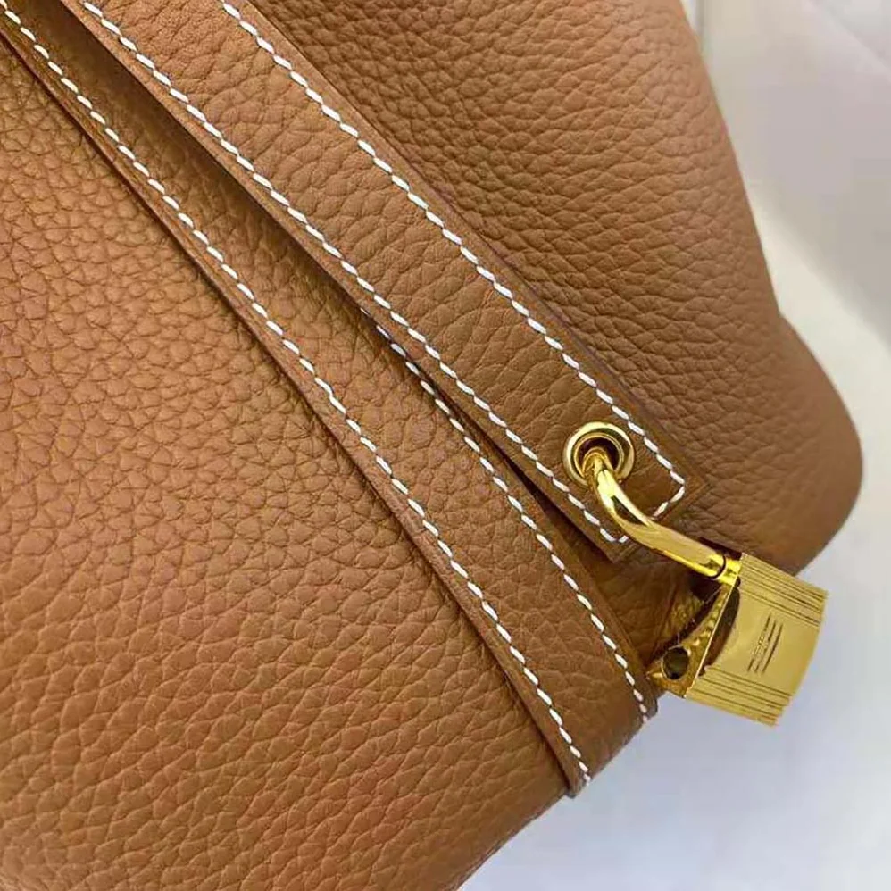 Hermes Picotin Lock 22cm in Clémence leather for Women in Brown
