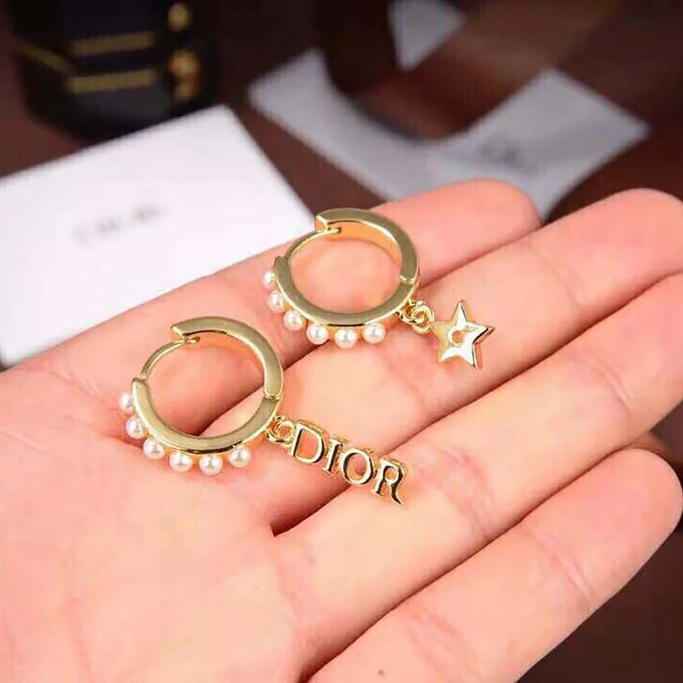Dior Dio(r)evolution Earrings Gold-Finish Metal and White Resin Pearls for Women