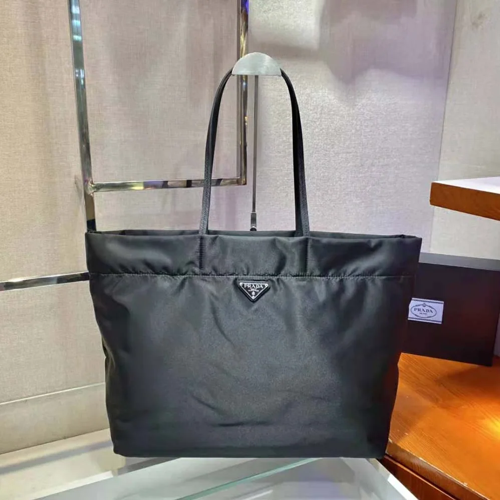 Prada Re-Nylon and Saffiano Leather Tote Bag for Women in Black Prada Re-Nylon and Saffiano Leather Tote Bag for Women in Black