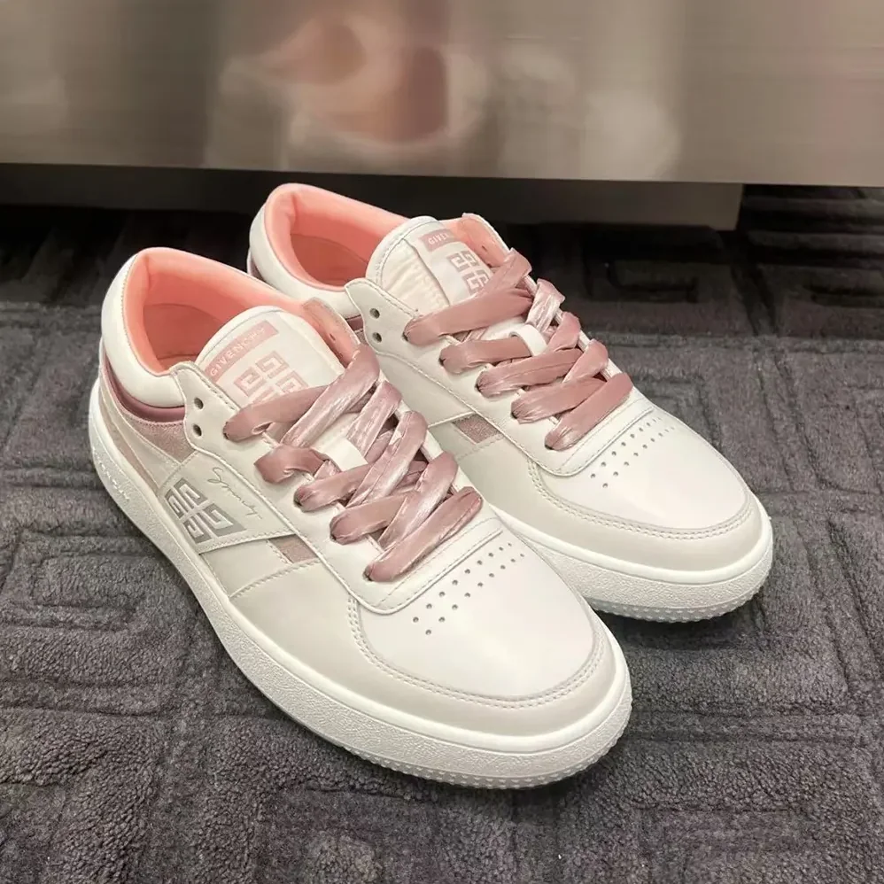 Givenchy G Move Sneakers in Mixed Leathers for Women in Pink