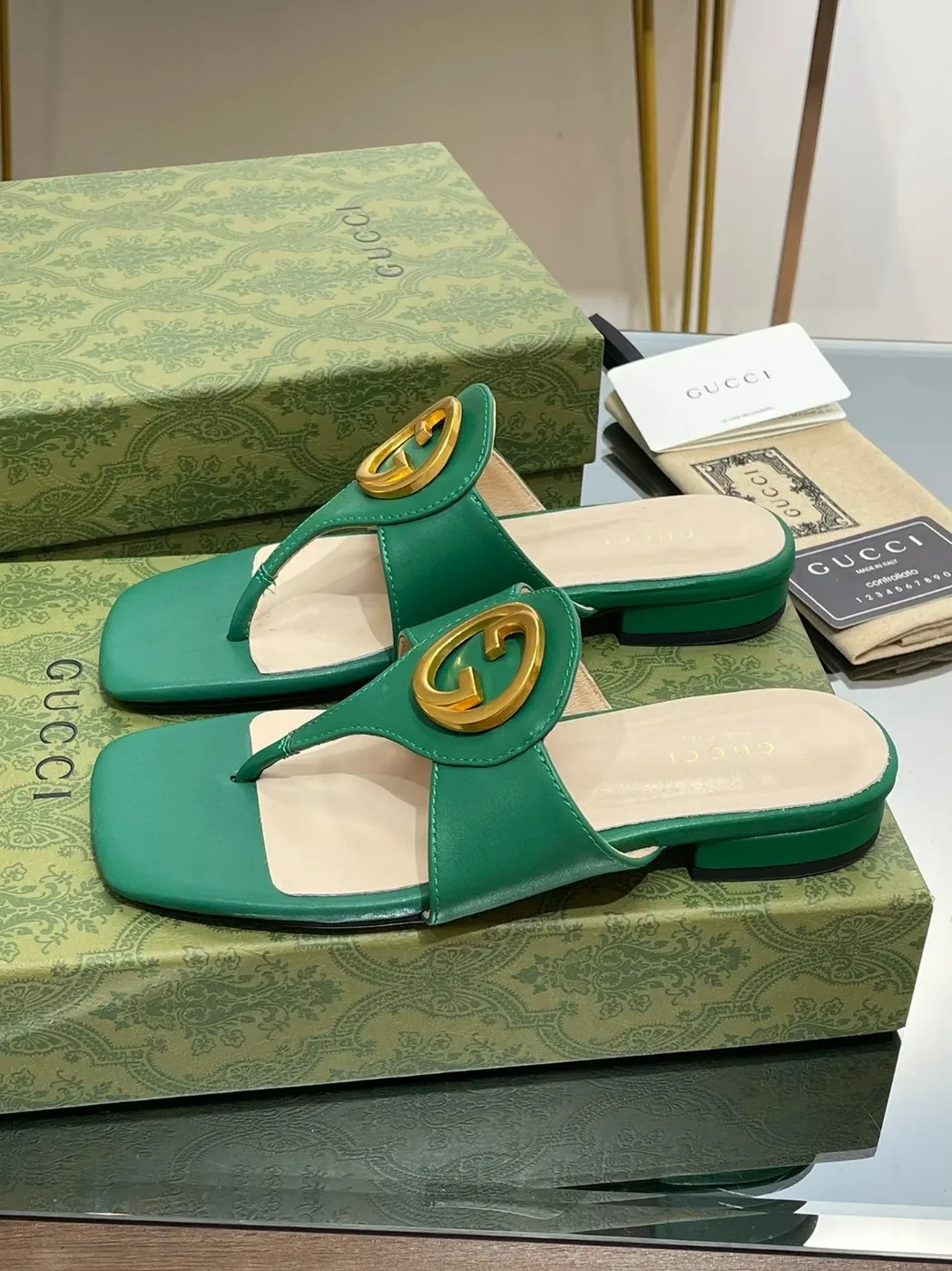 Gucci Blondie Thong Sandal Brown Gucci Blondie Thong Sandal Brown