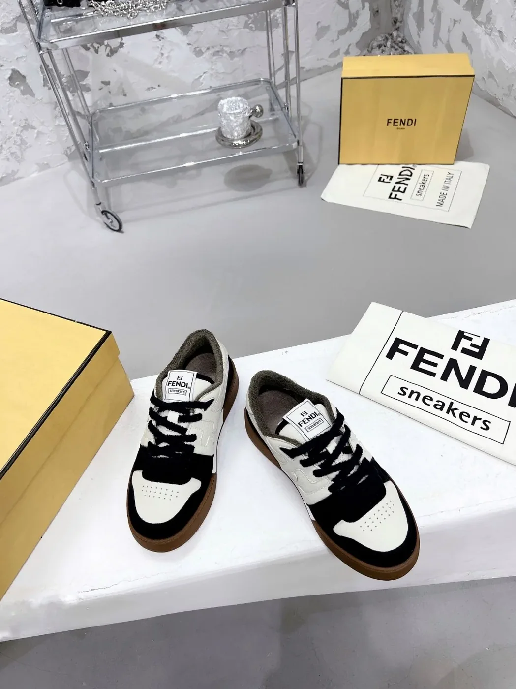 Fendi FD Fendi Match Low Tops Sneakers Black 7E1493AHH2F1FZB