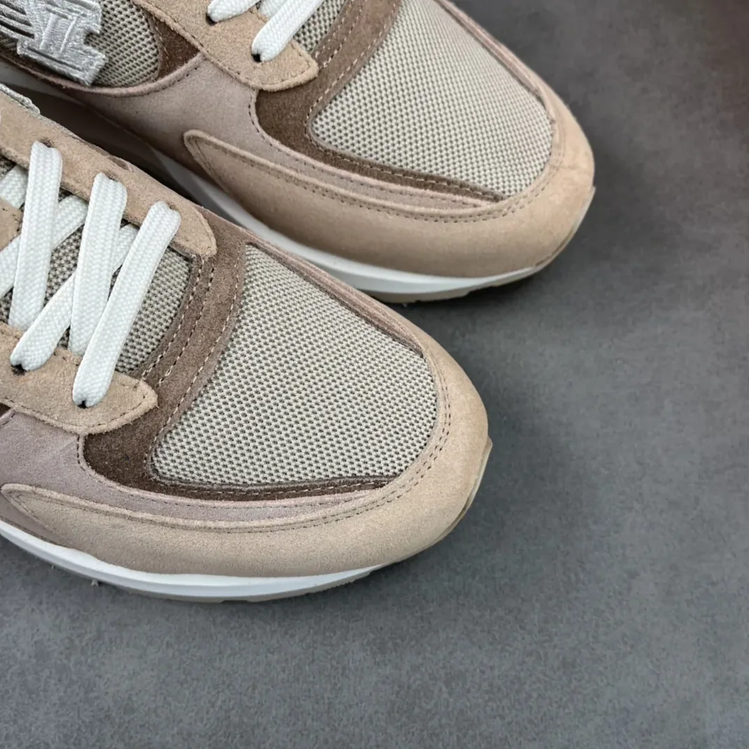 Louis Vuitton Run Away Sneaker Beige LV 1AA6N9 Louis Vuitton Run Away Sneaker Beige LV 1AA6N9
