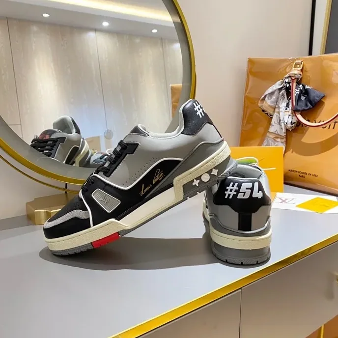 Louis Vuitton Trainer Sneaker Black in Grey Virgil Abloh Louis Vuitton Trainer Sneaker Black in Grey Virgil Abloh