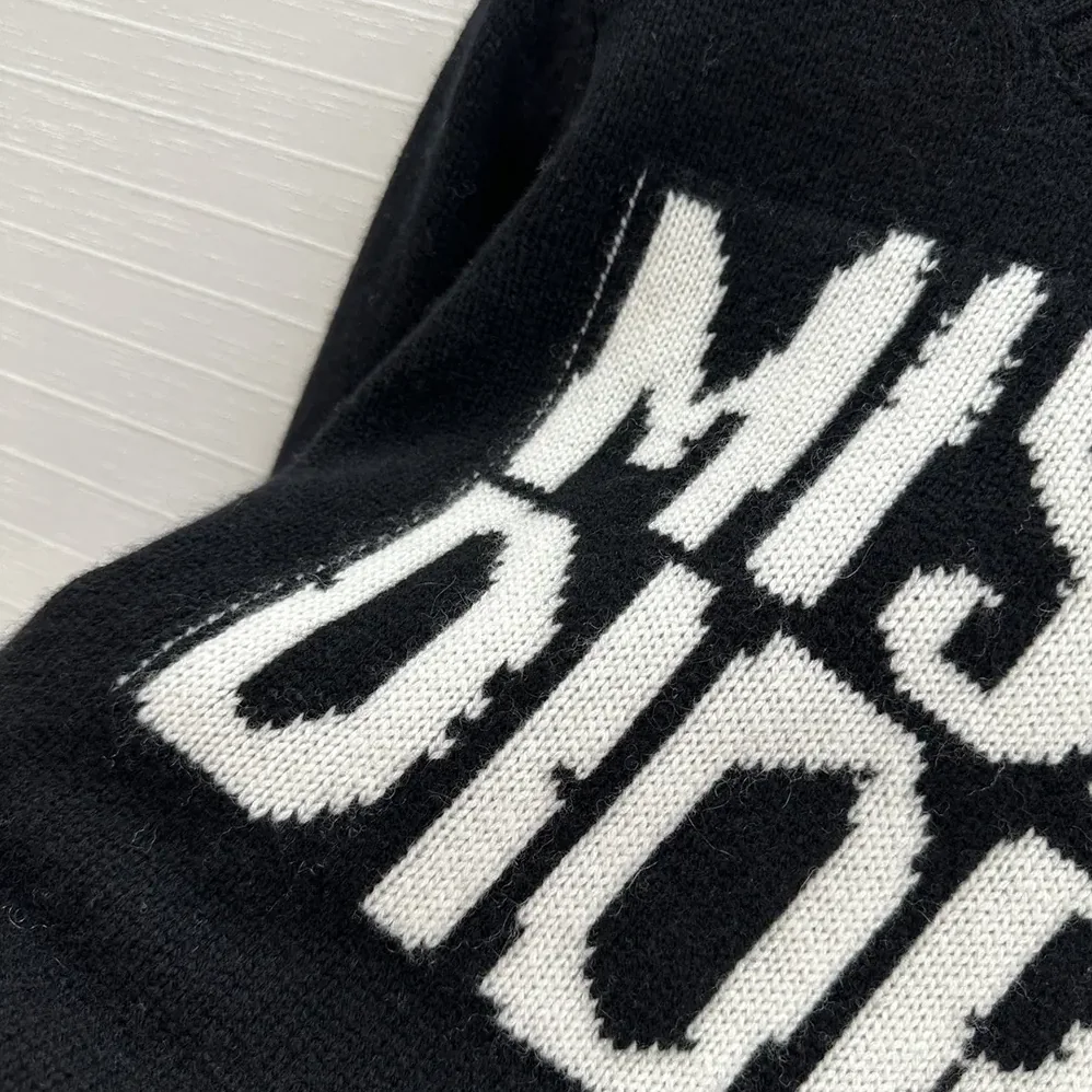 Dior Sweater Black Cashmere and Silk Knit with White Miss Dior Graffiti Motif for Women Dior Sweater Black Cashmere and Silk Knit with White Miss Dior Graffiti Motif for Women