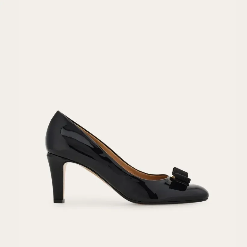Ferragamo Vara Bow Pump Black 01L218