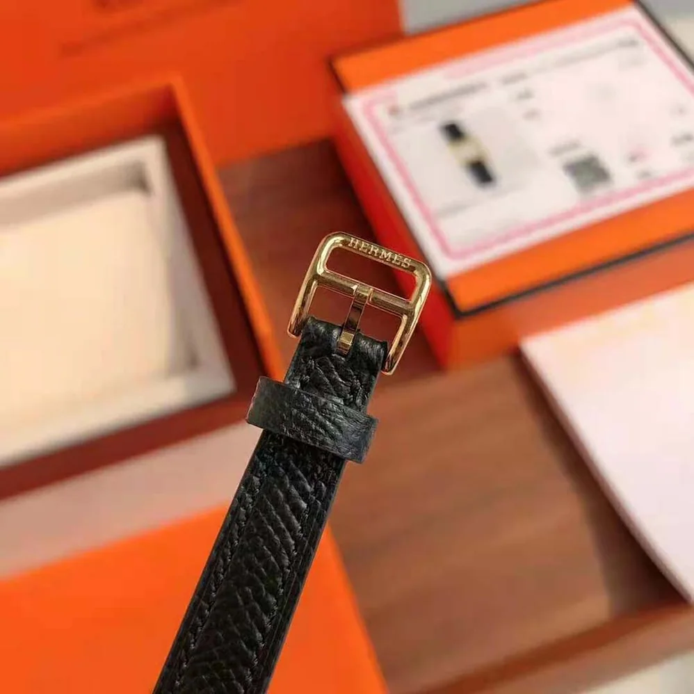 Hermes Heure H Watch Small Model Quartz Movement 25 mm in Steel for Women in Black Hermes Heure H Watch Small Model Quartz Movement 25 mm in Steel for Women in Black