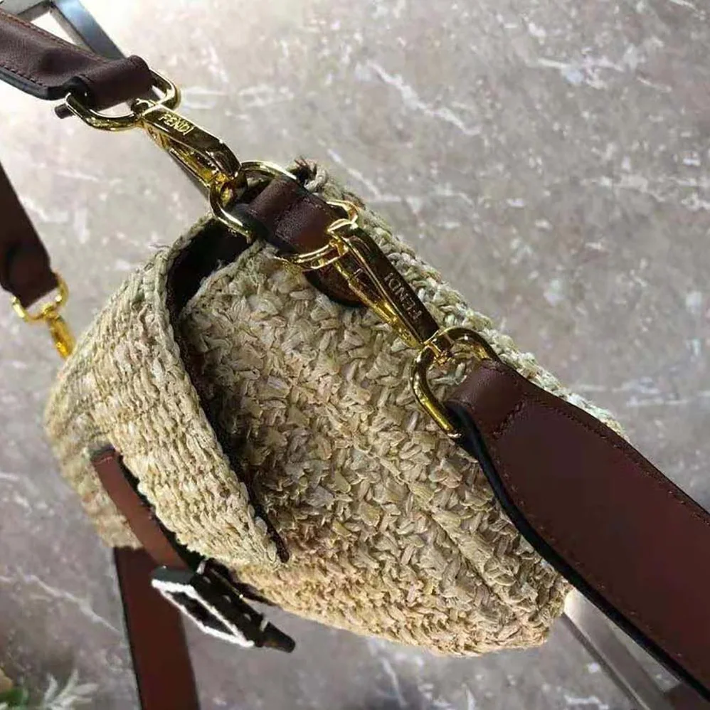 Fendi Baguette Woven Straw Bag for Women in Beige Fendi Baguette Woven Straw Bag for Women in Beige