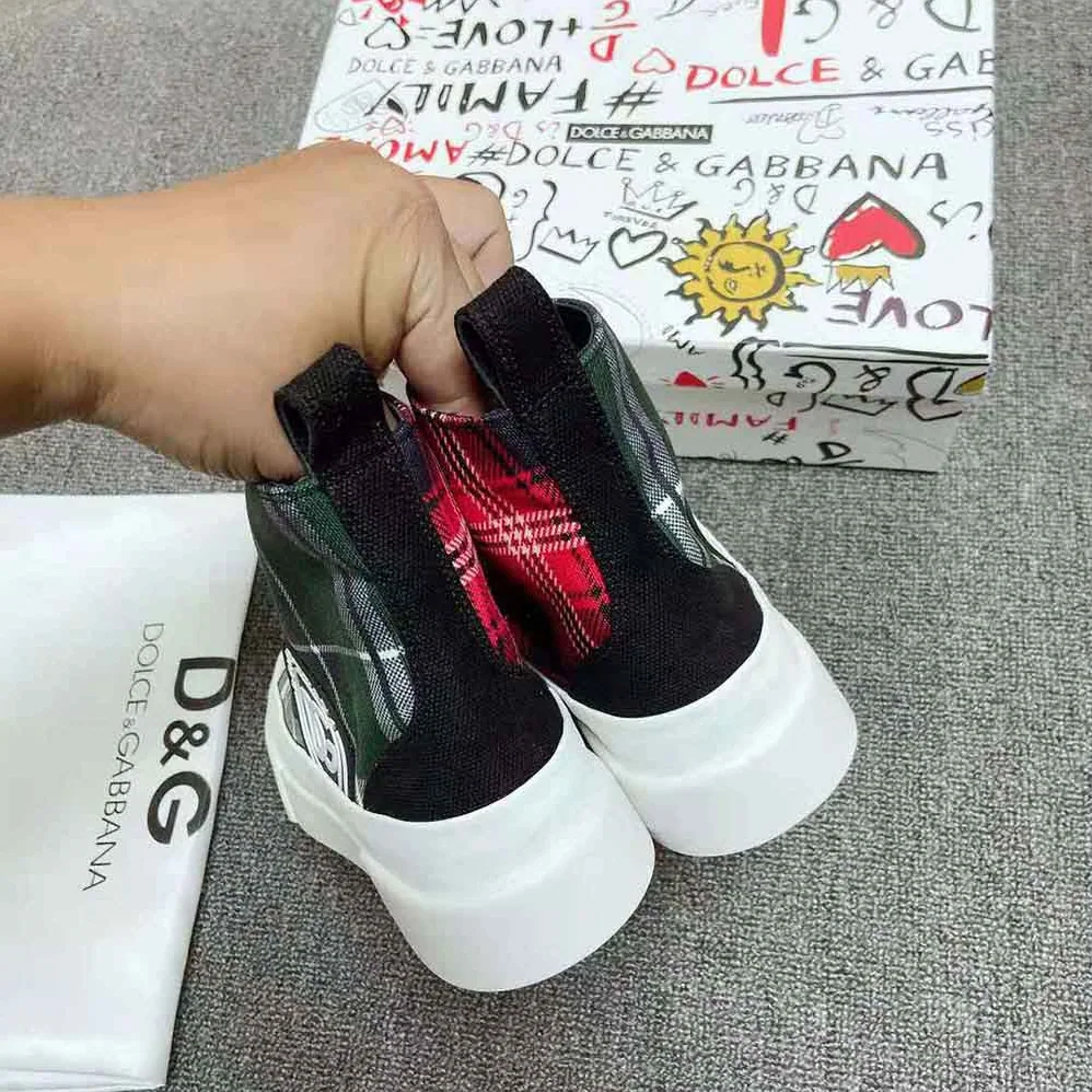 Dolce Gabbana D&G Two-Tone Tartan Portofino Light Mid for Unisex in Top Sneakers