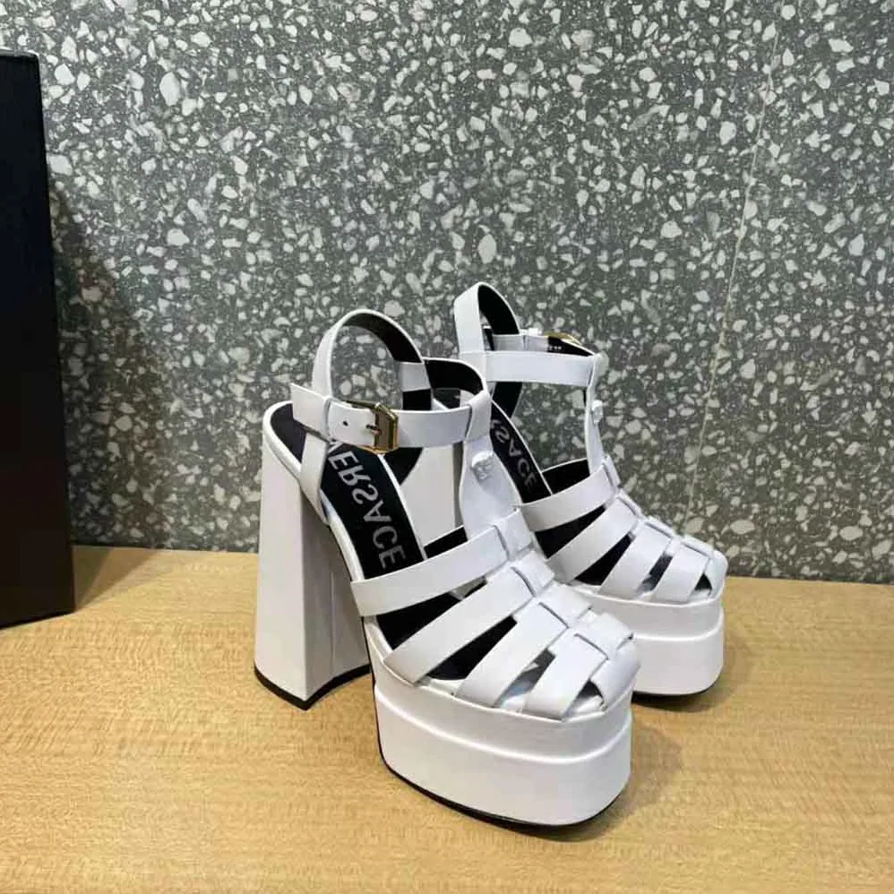 Versace La Medusa Platform Sandals in Calf Leather for Women in White Versace La Medusa Platform Sandals in Calf Leather for Women in White