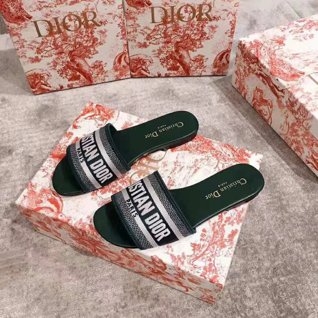 Dior Dway Embroidered Cotton Mule for Women in Green Dior Dway Embroidered Cotton Mule for Women in Green