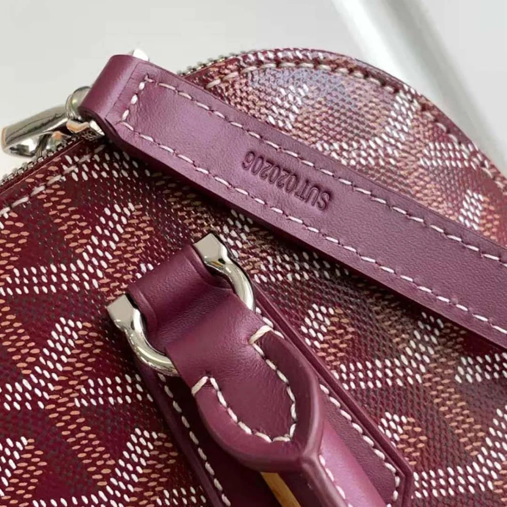 Goyard Vendôme Mini Bag for Women in Maroon