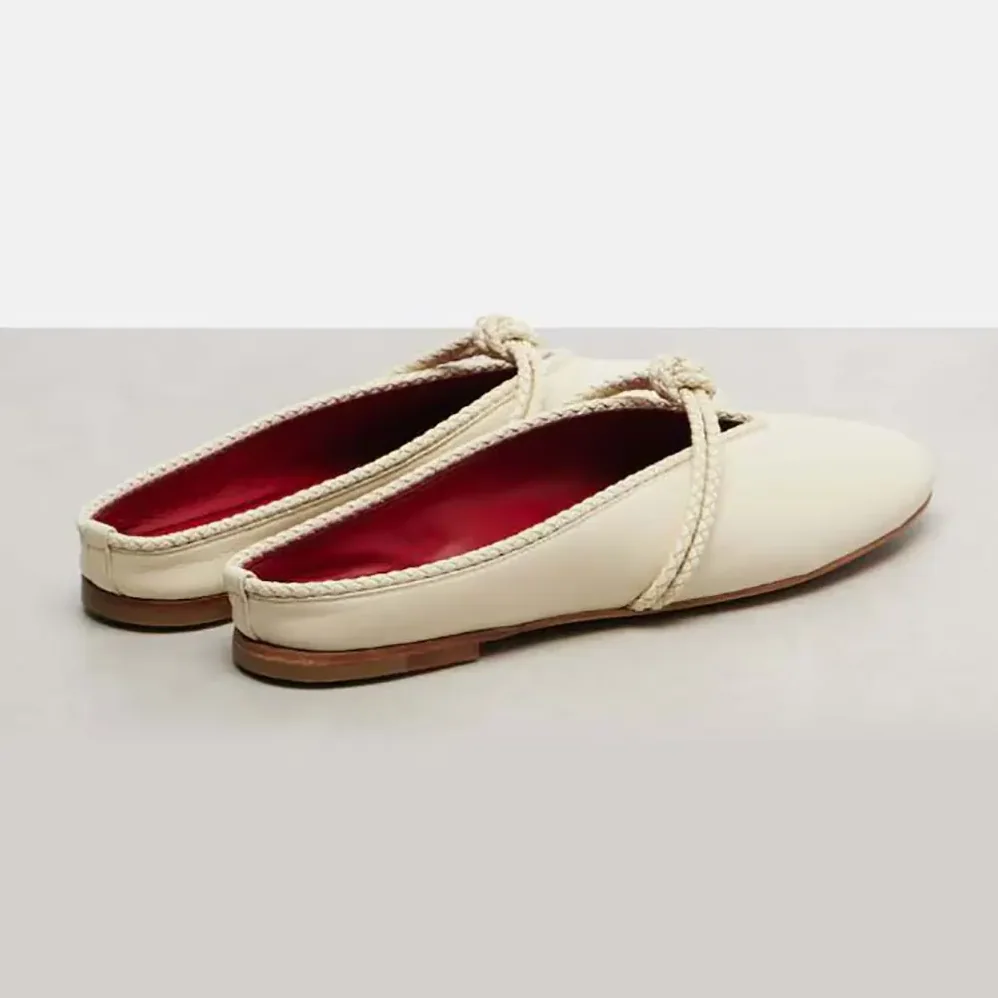 Bottega Veneta Rosa Mary-Jane Ballerina for Women in Sea Salt Bottega Veneta Rosa Mary-Jane Ballerina for Women in Sea Salt