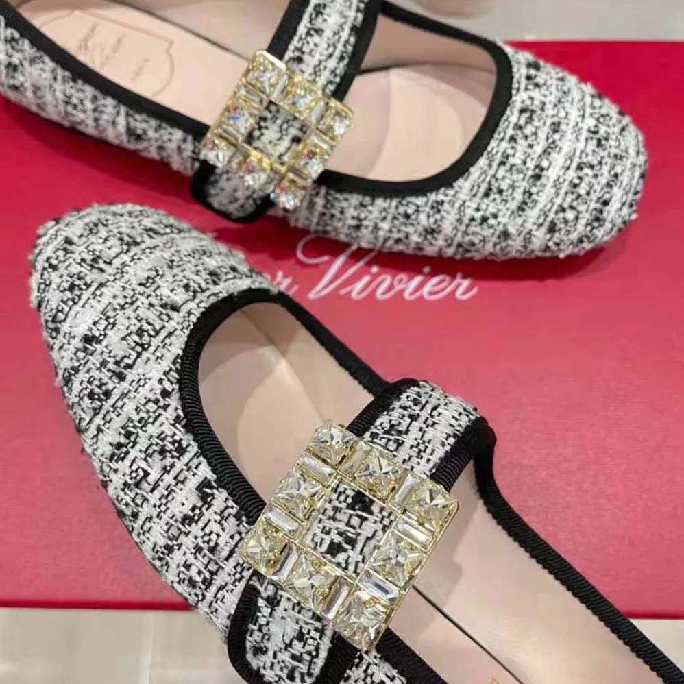 Roger Vivier Tres Vivier Strass Buckle Babies Ballerinas in Fabrics for Women Roger Vivier Tres Vivier Strass Buckle Babies Ballerinas in Fabrics for Women