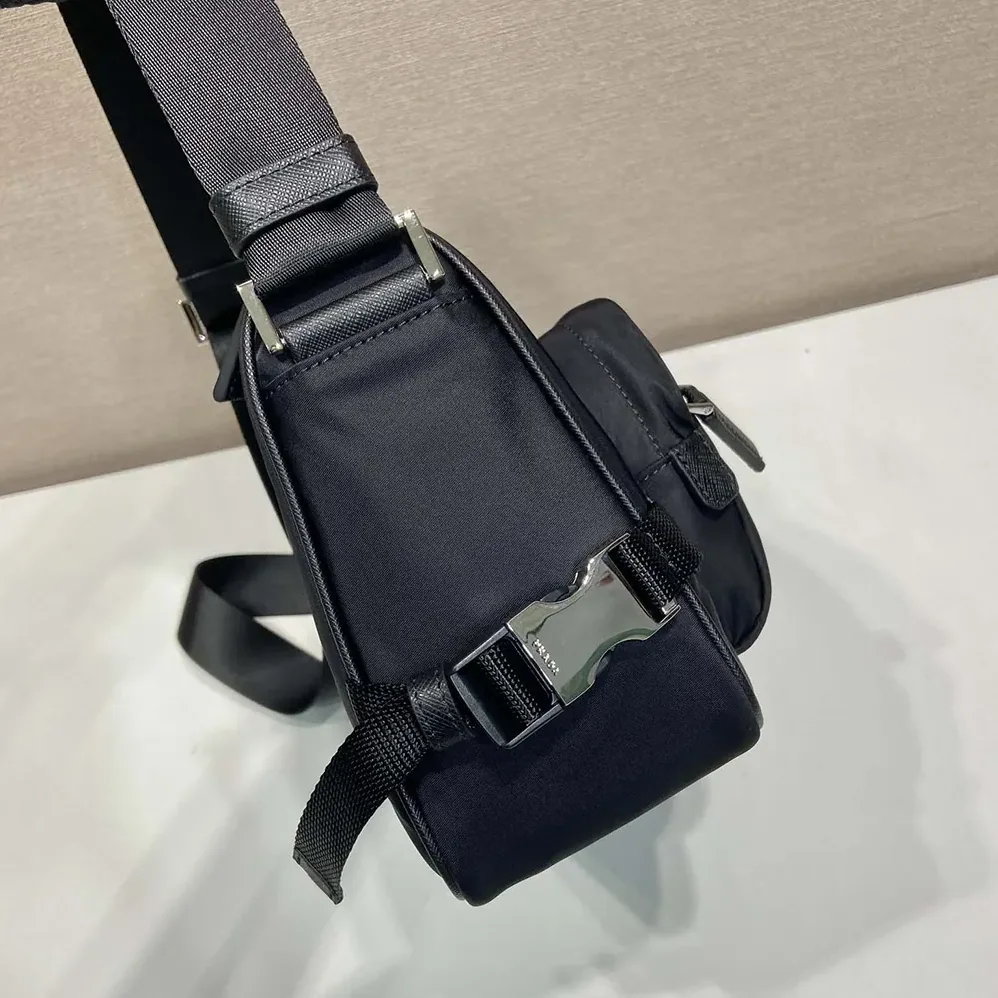 Prada Medium Re-Nylon and Saffiano Leather Shoulder Bag for Unisex Prada Medium Re-Nylon and Saffiano Leather Shoulder Bag for Unisex