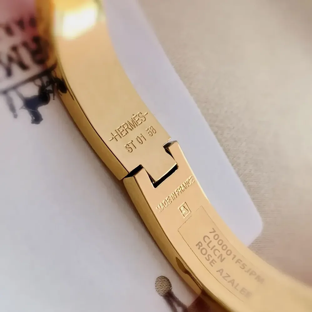 Hermes Clic H Bracelet for Unisex in Black