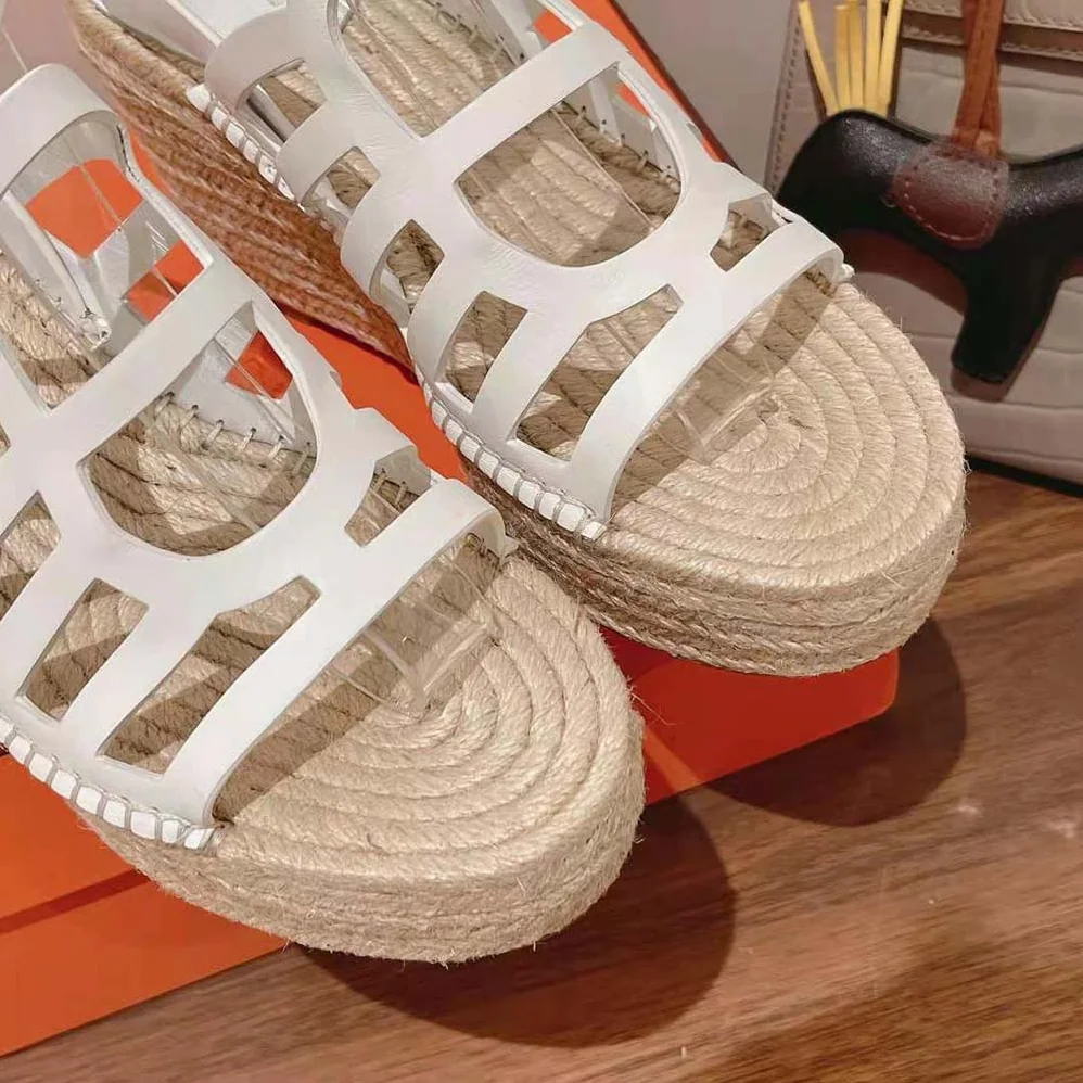 Hermes Catalya Espadrille in Calfskin with “Chaine D'Ancre” Motif for Women in White Hermes Catalya Espadrille in Calfskin with “Chaine D'Ancre” Motif for Women in White