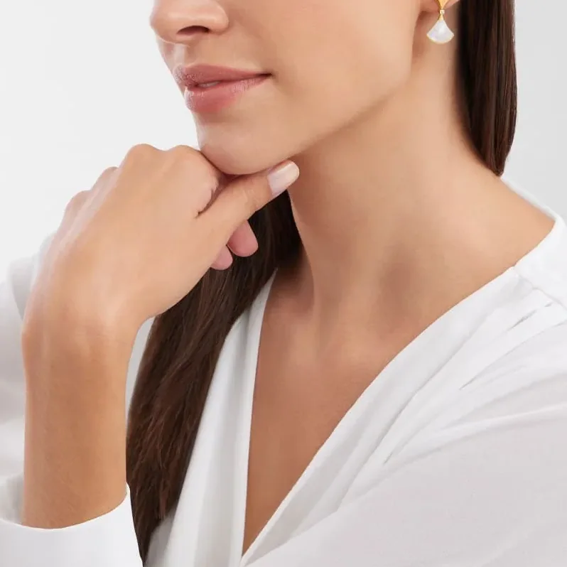 Bvlgari Divas Dream Earrings Yellow Gold