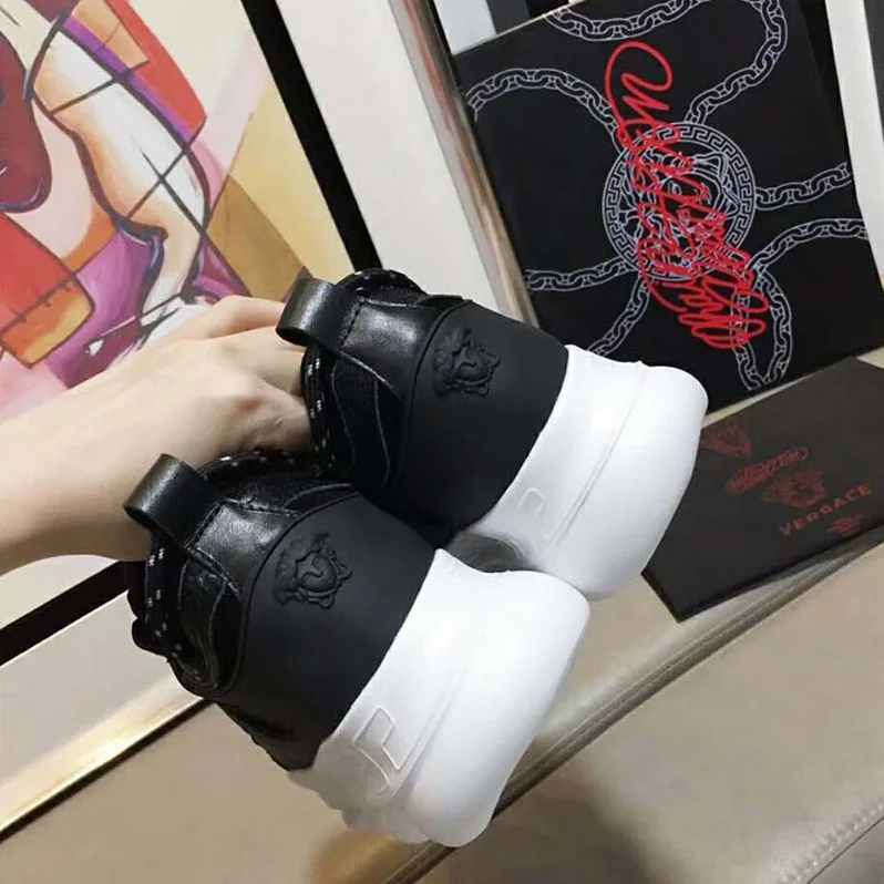 Versace Shoes Chain Reaction Sneakers for Men in Black Versace Shoes Chain Reaction Sneakers for Men in Black