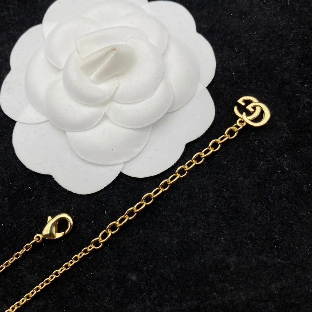 Gucci Bee Necklace Gold Gucci Bee Necklace Gold