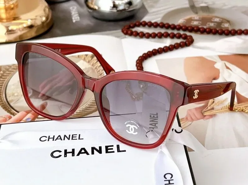 Chanel Sunglasses Squares Red