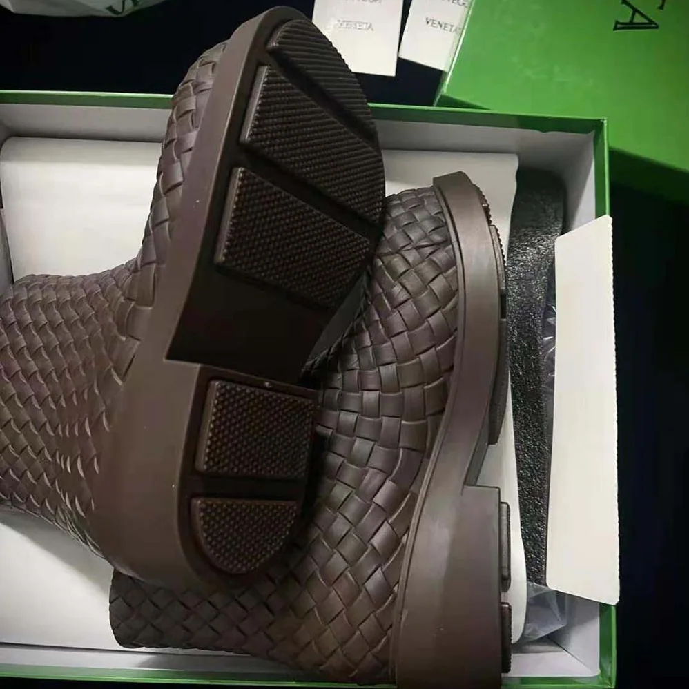 Bottega Veneta Fireman Ankle Boot for Unisex in Brown Bottega Veneta Fireman Ankle Boot for Unisex in Brown