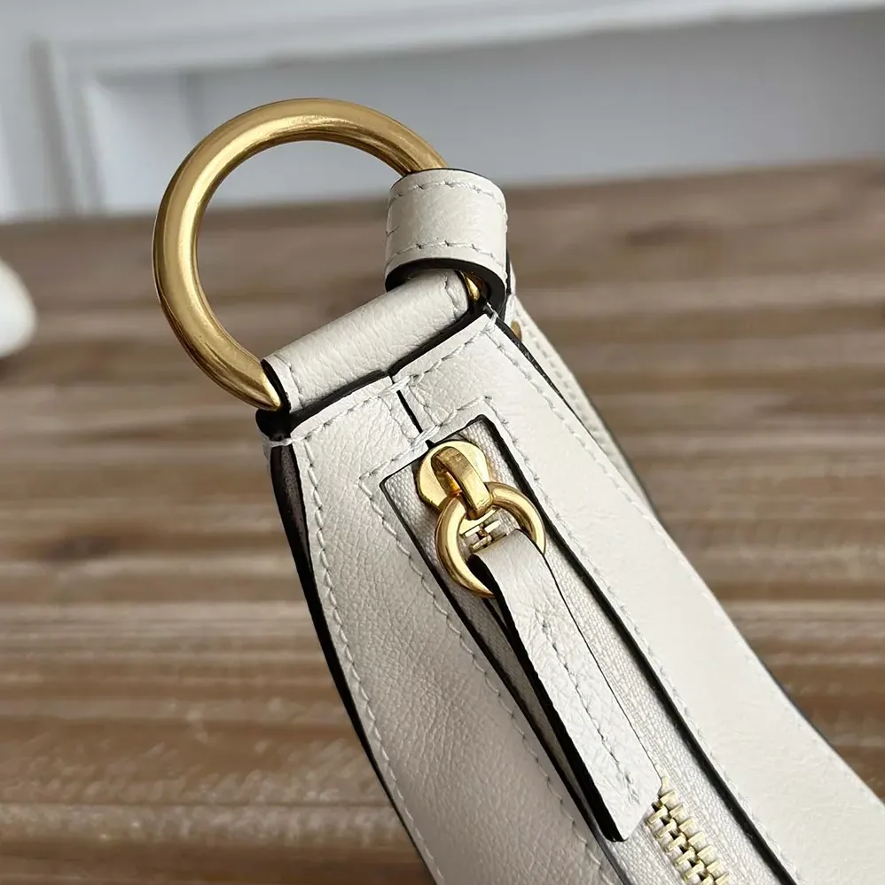 Chloe Banana Cross-body Bag in Grained Calfskin for Women in White Chloe Banana Cross-body Bag in Grained Calfskin for Women in White
