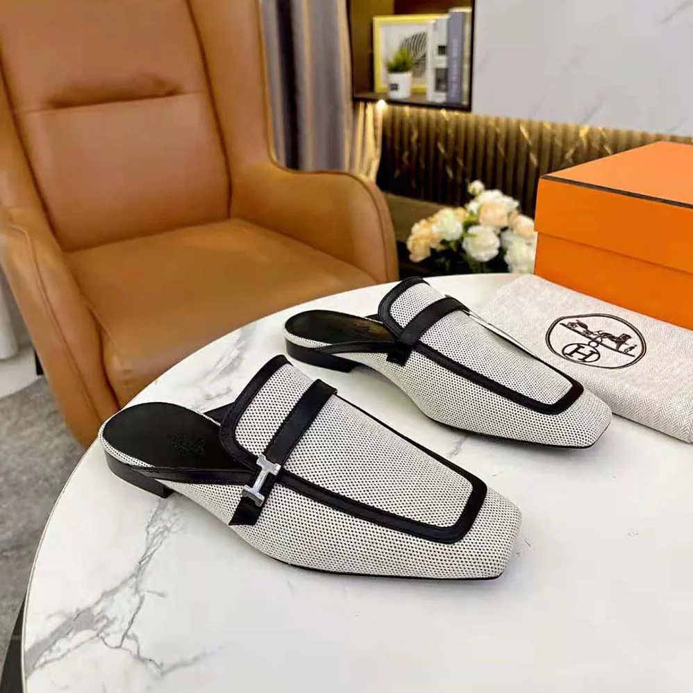 Hermes in H Canvas and Calfskin for Women in Black Hermes in H Canvas and Calfskin for Women in Black