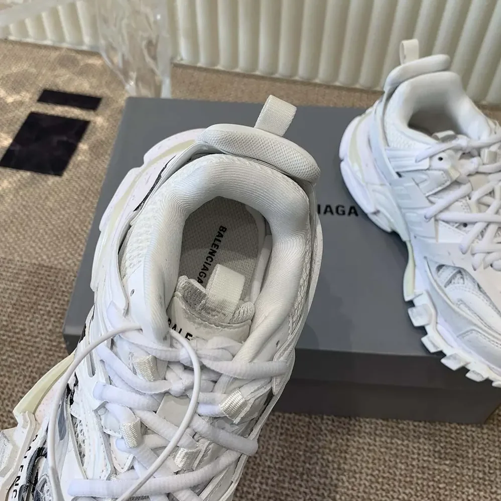 Balenciaga Track Signature Sneaker in White and Black for Unisex Balenciaga Track Signature Sneaker in White and Black for Unisex