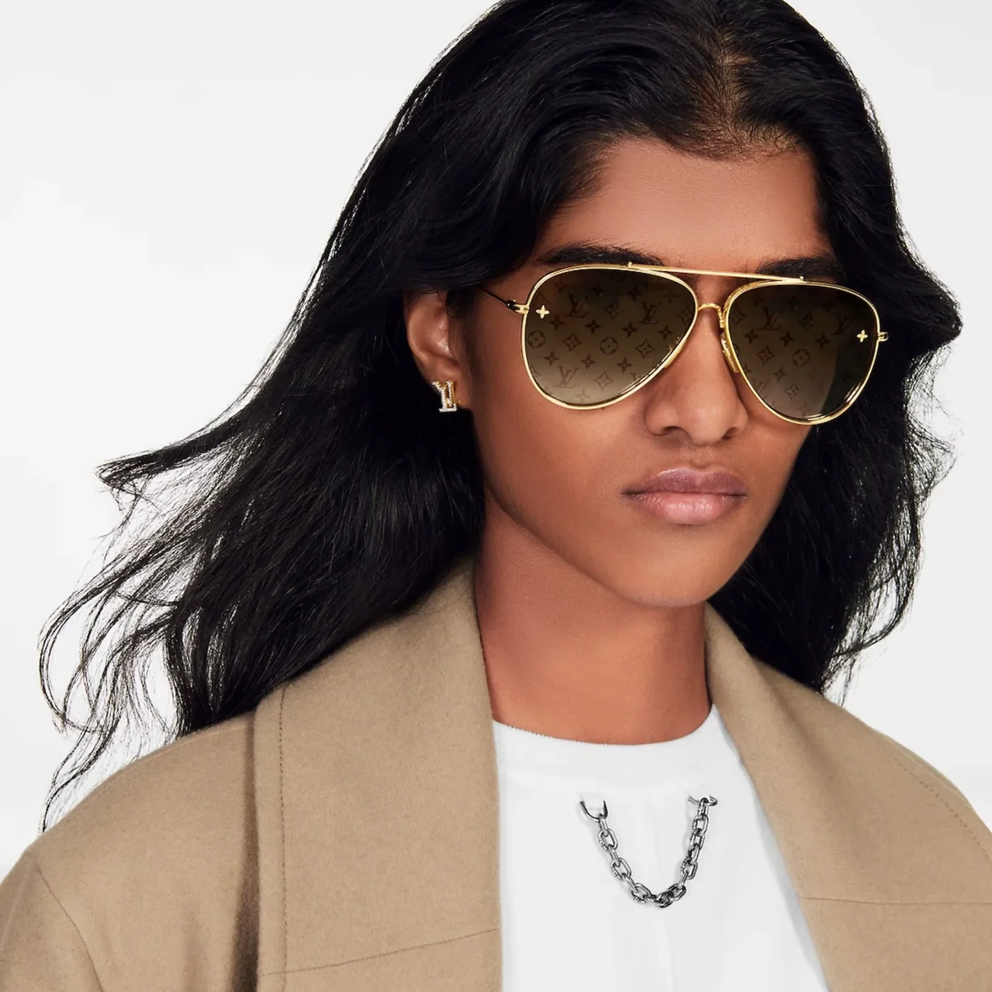 Louis Vuitton The LV Pilot Sunglasses Gold Louis Vuitton The LV Pilot Sunglasses Gold