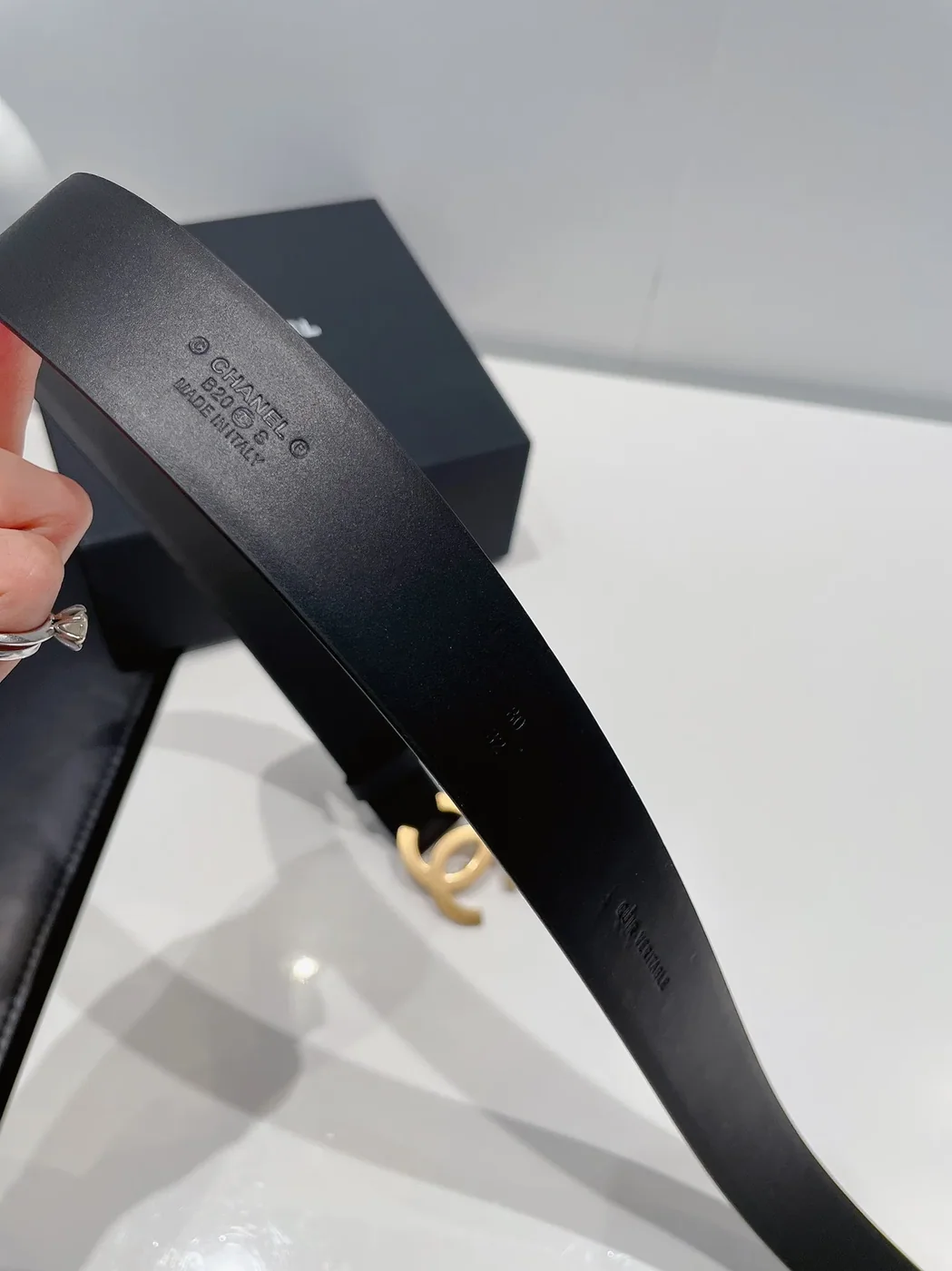 Chanel Gold Tone Interlocking C Buckle Belt Black