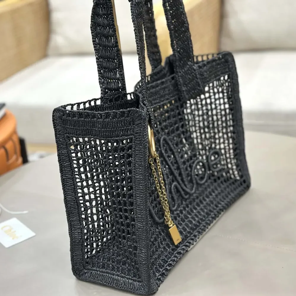 Chloe Summer Banana East-west Tote Bag in Raffia & Buffalo Leather for Women Chloe Summer Banana East-west Tote Bag in Raffia & Buffalo Leather for Women